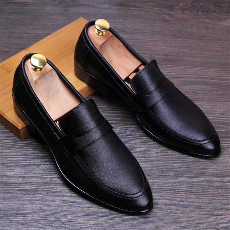 Fashion Fashion New Men's Penny Loafter Pointed Black White Business Flats Shoes Designer Homecoming Wedding Dress Footwear