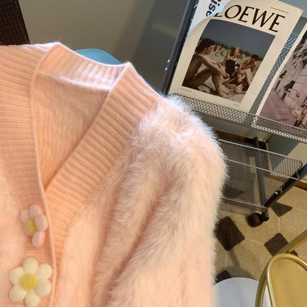 Jarní a podzimní pletený kardigan Imitace norkové fleecové mikiny Sladká barva bonbónu Květinový design Módní Malý invazivní temperament Dámský kabát