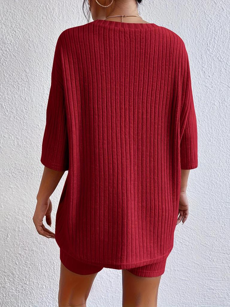 “2025 European & American Women's Fashion: Summer Two-piece Knit Set with Short Sleeves”