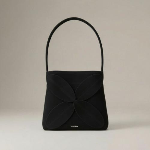 Suin 4-Leaf Tote Bag - Black