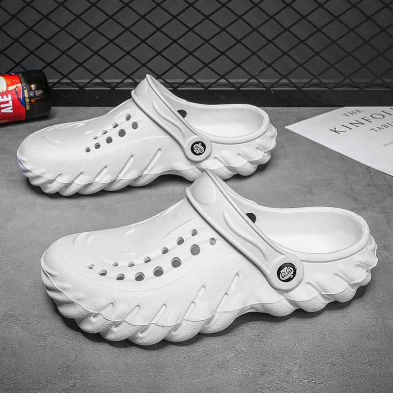 

Foreign trade summer hole sandals new breathable bag head hole shoes couple casual beach shoes hollow garden shoes batch 45 белый