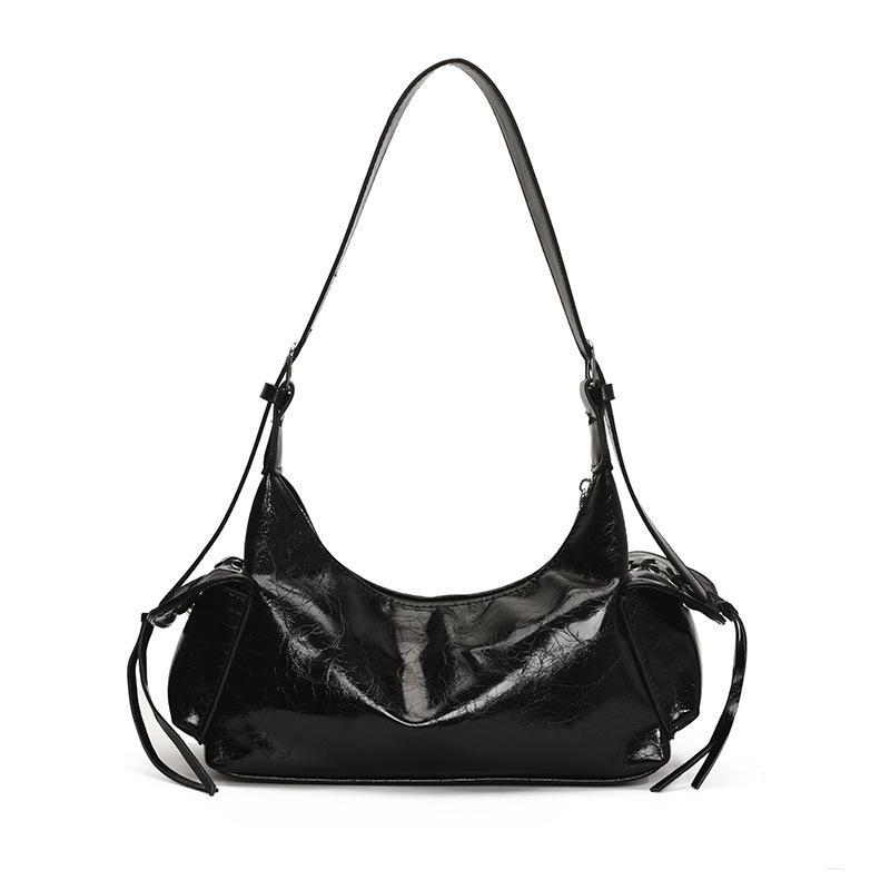 Locomotive style soft leather armpit bag women's summer new fashion simple shoulder messenger bag