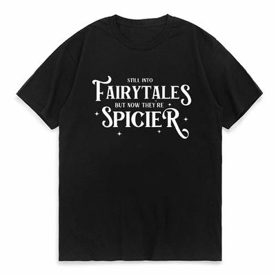 Încă îndrăgostit de povești, dar acum sunt T-SHIRT Unisex pentru femei Vintage de Înaltă Calitate Tricou Unisex cu Gât Rotund Top de Vară cu Mânecă Scurtă
