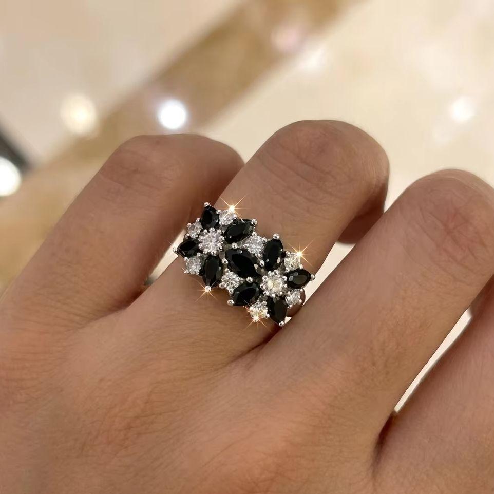 Vintage Glänsande Svarta Zirkon Blommringar För Kvinnor Kopparfärg Lyx Cubic Zirkonia Blommor Fingerring Bröllopsfest Smycken