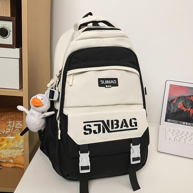 College Students  High School Students Girls Boys  Backpacks  Junior High School Students  Elementary School Students  Backpacks