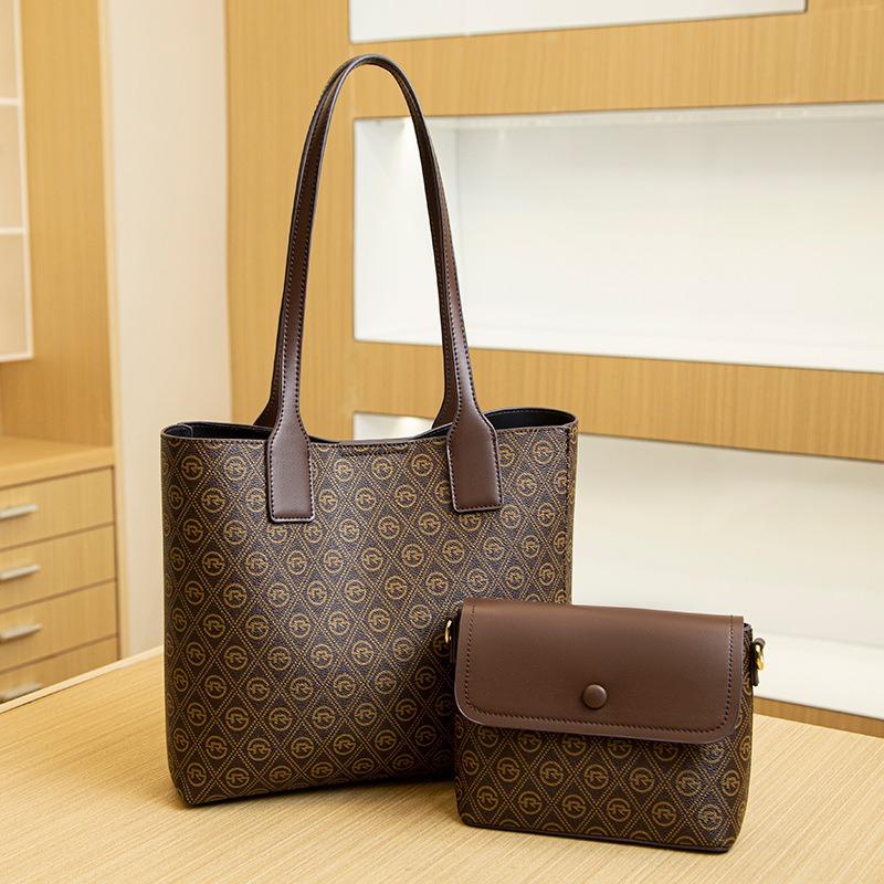 New large-capacity spring and summer handbag casual commuter shoulder bag popular women's bag printed underarm bag