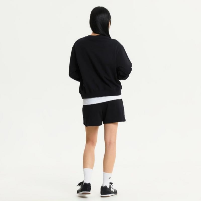 New Balance Long Sleeve Tee Nqj Nbnce4S082 19 Women S emboSSed Big Logo SweatShirt  Over