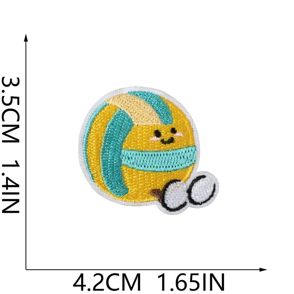 Small Animal Embroidery Cloth Sticker Bag Decoration Penguin Embroidery Label Pet Saliva Towel Dressing Cartoon Embroidery Patch Sticker