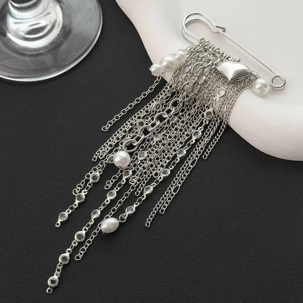 SHIXIN Multi-Layer Beaded Tassel Brooches Women Exquisite Heart Imitation Pearl Pendant Brooch Pin Versatile Clothing Accessory