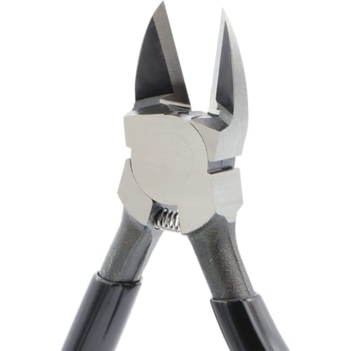 Keiba Ergonomic Cutting Nippers for Plastic, Right-Handed, Flat Tip, 150mm, PL-746