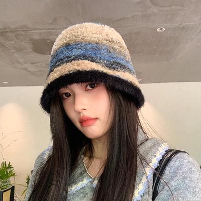 Téli japán gradiens csíkok színblokkoló halász sapka divat sokoldalú meleg nyitott arc kis kötött előlap Női sapkák
