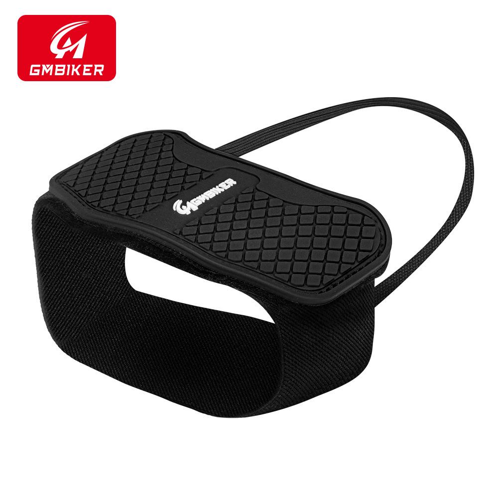 Motorcycle Gear Shift Protector: Anti-slip Rubber Shoe Cover for Riding and Gear Lever Protection.