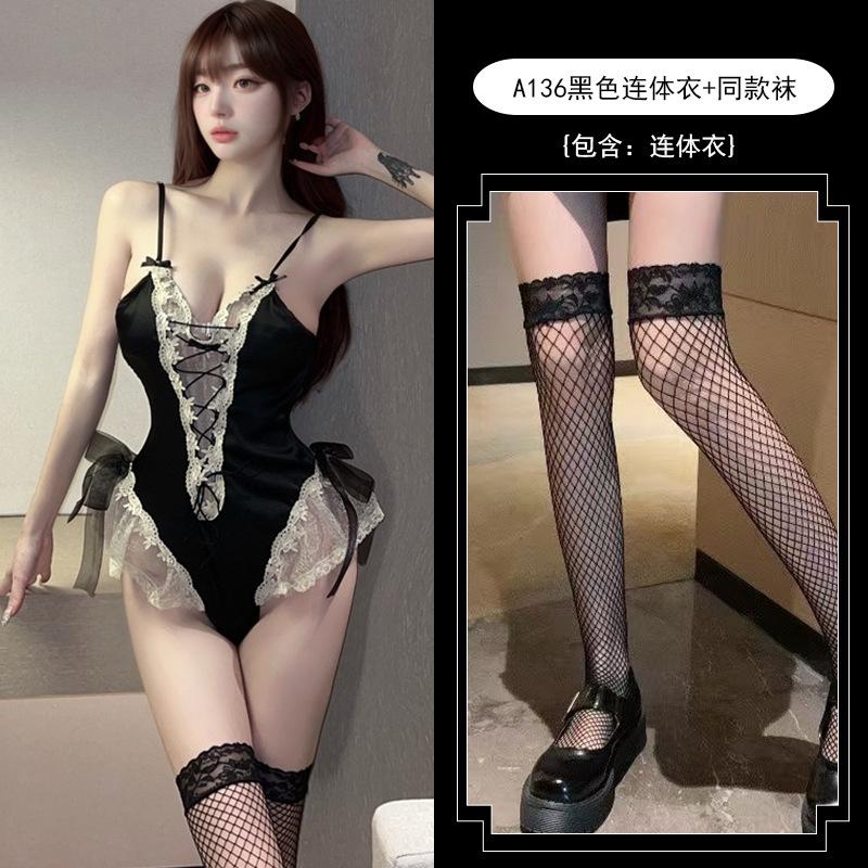 Sexy underwear, sweet and cute tutu skirt, sexy perspective hidden button open gear, free one-piece.