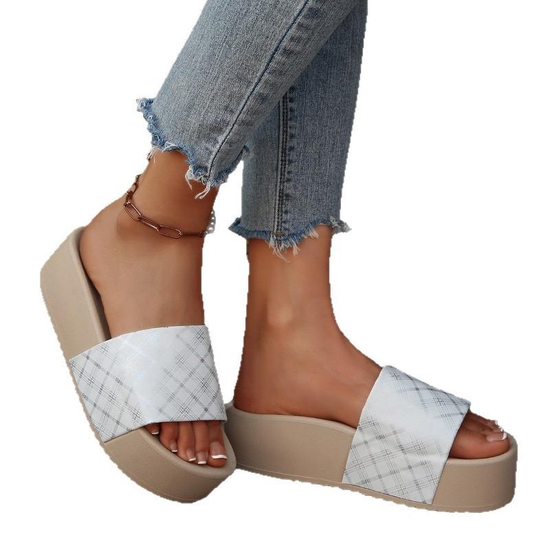 Round-toed Shoes One-line Pancakes Thick-soled Flip-flops