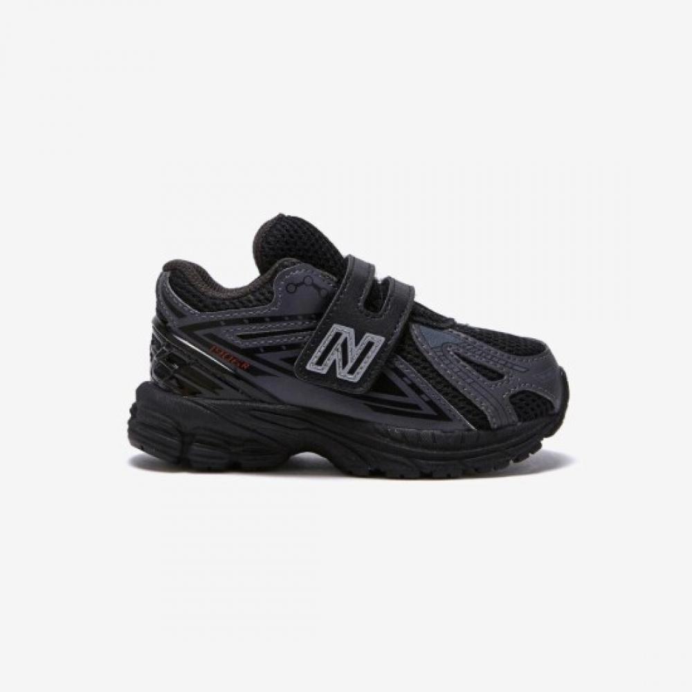 New Balance Kids Sneakers Black I190621z Nkpmgf313b 19 Black