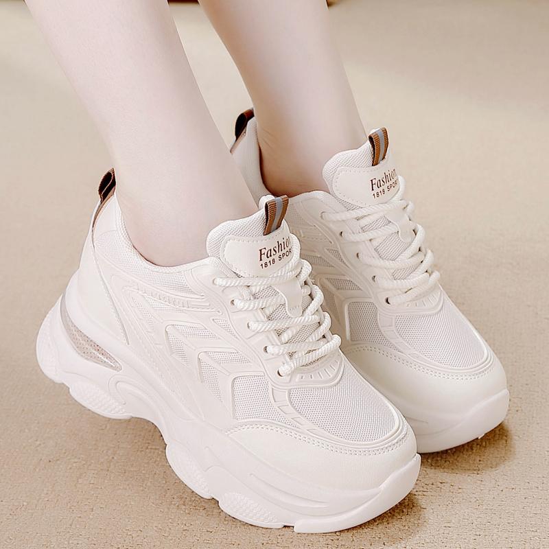 Fashion New Soft Sole Comfortable Versatile Sports Outdoor Shoes 2025 Woman Spring Black Fashion Round Toe Platform Casual Sneakers