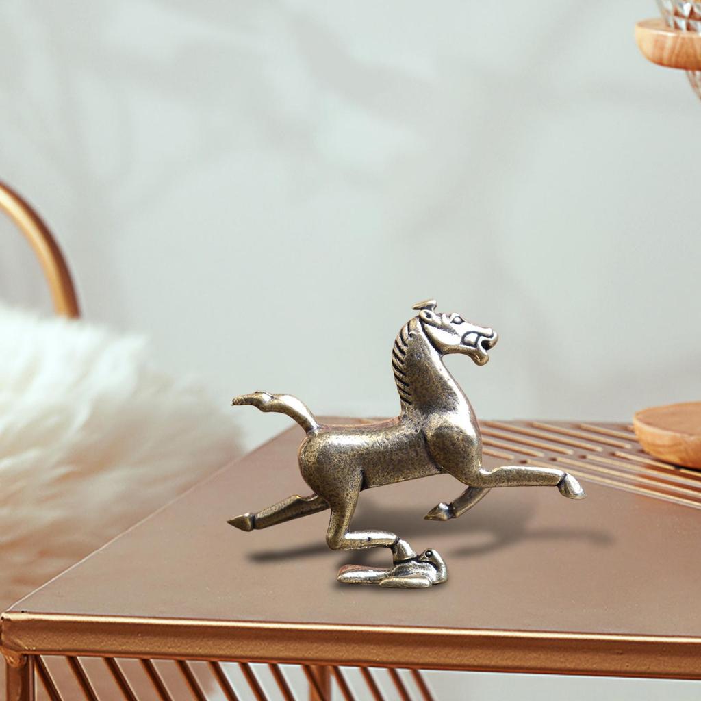 Decorative Horse Figurine Brass Sculpture Miniature Animal Statue for Bookshelf Home Desk Decor