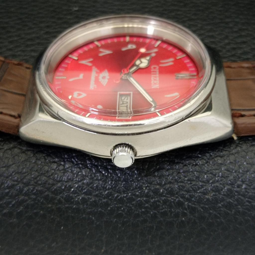 USED VINTAGE CITIZEN AUTOMATIC 8200 JAPAN MENS ARABIC RED DIAL WATCH A434808-2 R123-a434808