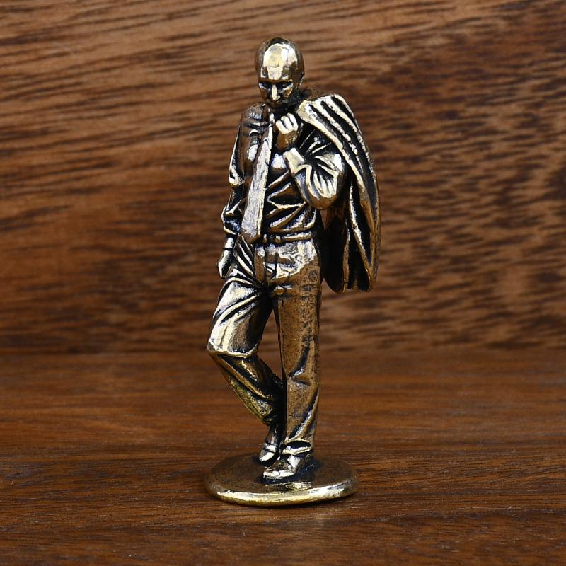 Handsome Brass Male Model Suit Statue Retro Style Man Character Art Figurine Study Room Decoration Gift