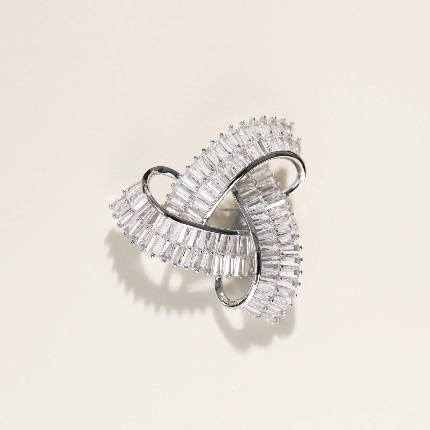 Bo Xin Yun Elegant Copper Zirconia Triangle Ring Brooch - Japanese Korean Style Accessories