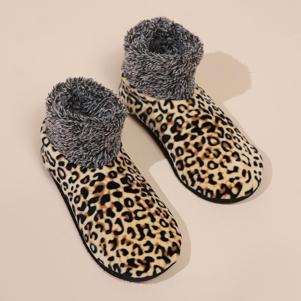 Women's Winter Warm Fleece Leopard Pattern Ankle Socks - Comfortable Indoor and Outdoor, Animal Pattern Home Casual Socks, Soft and Warm Floor Socks