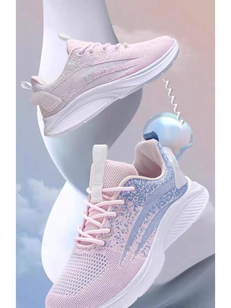 Women's Lightweight Fly-knit Running Shoes - Breathable, Fashionable, Ideal for Spring & Autumn, Perfect for Middle School Students & Travel.