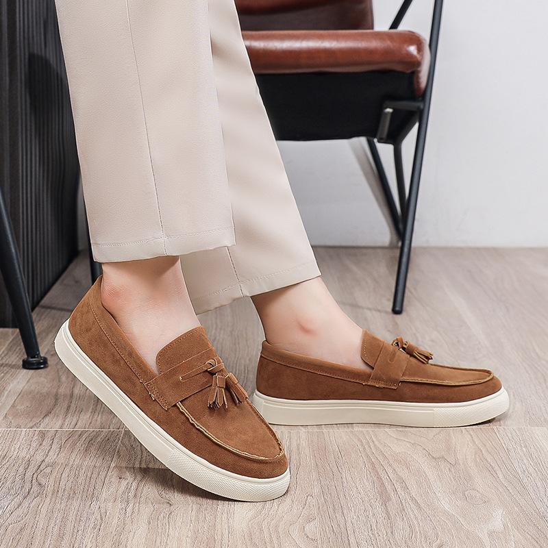 Men's shoes summer new casual single shoes cover feet soft sole light men's lazy one pedal casual men's board shoes