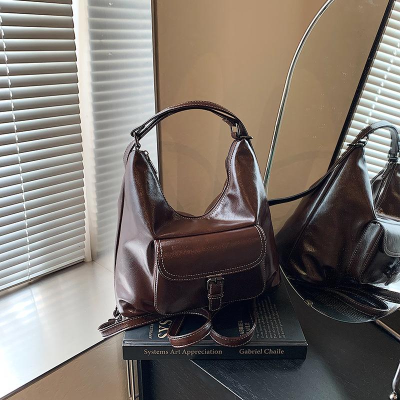 Retro Large-capacity Tote Bag Women's New Autumn and Winter Commuter Shoulder Bag Maillard Backpack