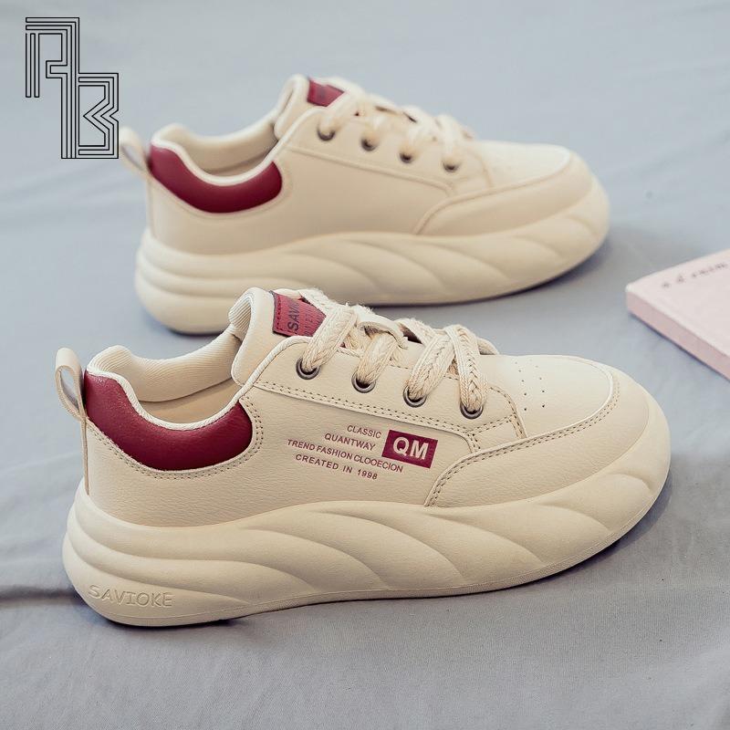Autumn Versatile White Shoes for Women, Korean Version Thick Soled Height Increasing Board Shoes, Casual Shoes