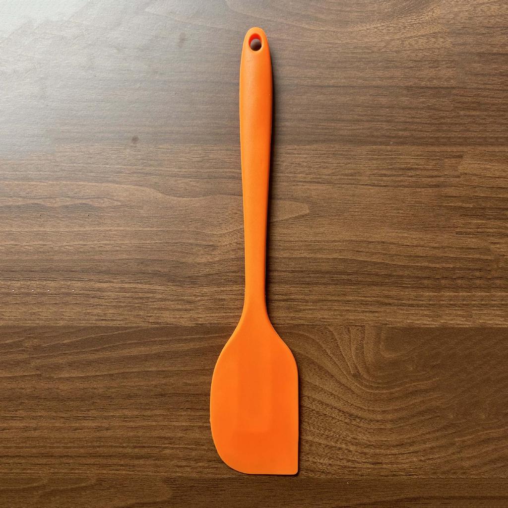 Silicone Baking Spatula: Large, Thickened, Full-Wrap Design for Mixing and Scraping