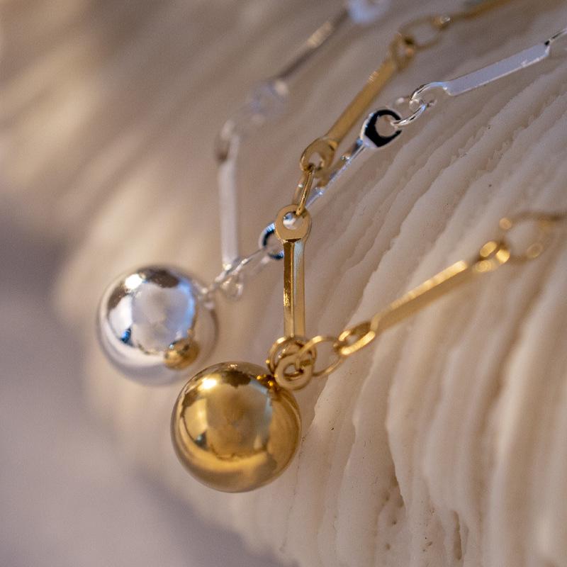18K Gold Plated Titanium Steel Round Ball Pendant Necklace - Lightweight Luxury Clavicle Chain