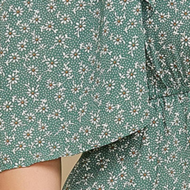 Летние повседневные короткие платья с открытыми плечами и рюшами на рукавах для женщин — фото 9