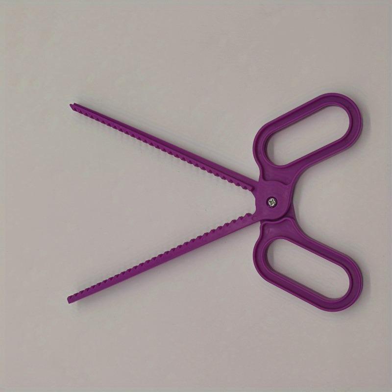 

1pc Bra Cup Adjuster The Cup Adjuster Chest Pad Clip Scissors фиолетовый