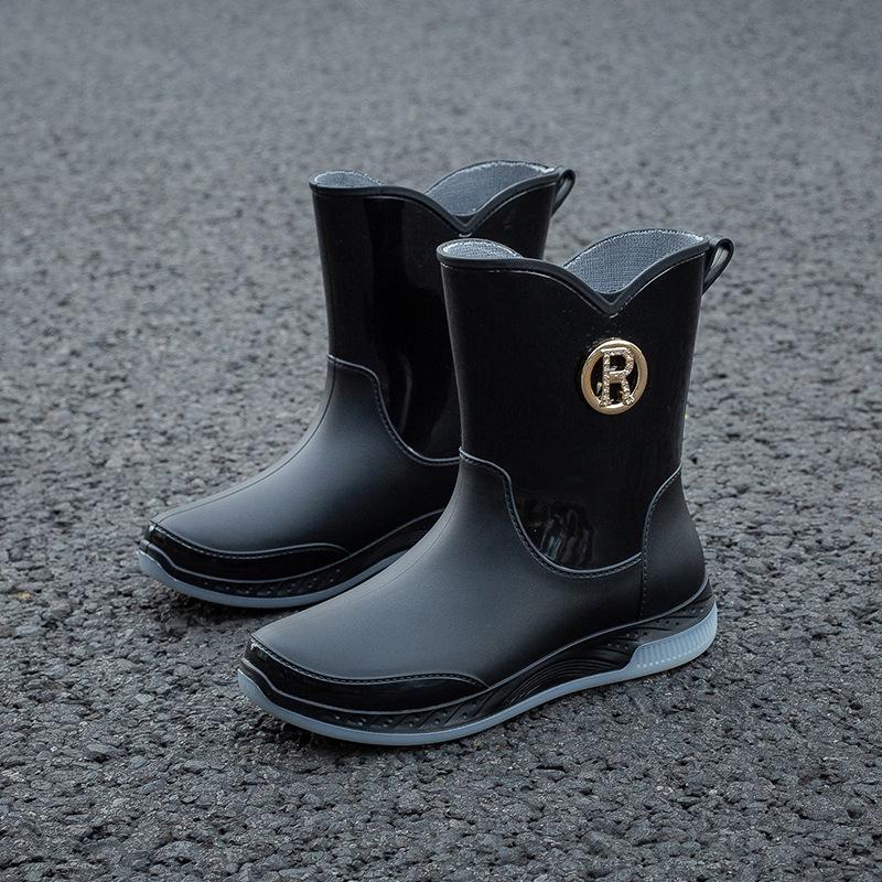 

2024 Women s Waterproof Fashion Rain Boots - Wear-Resistant and Warm 37