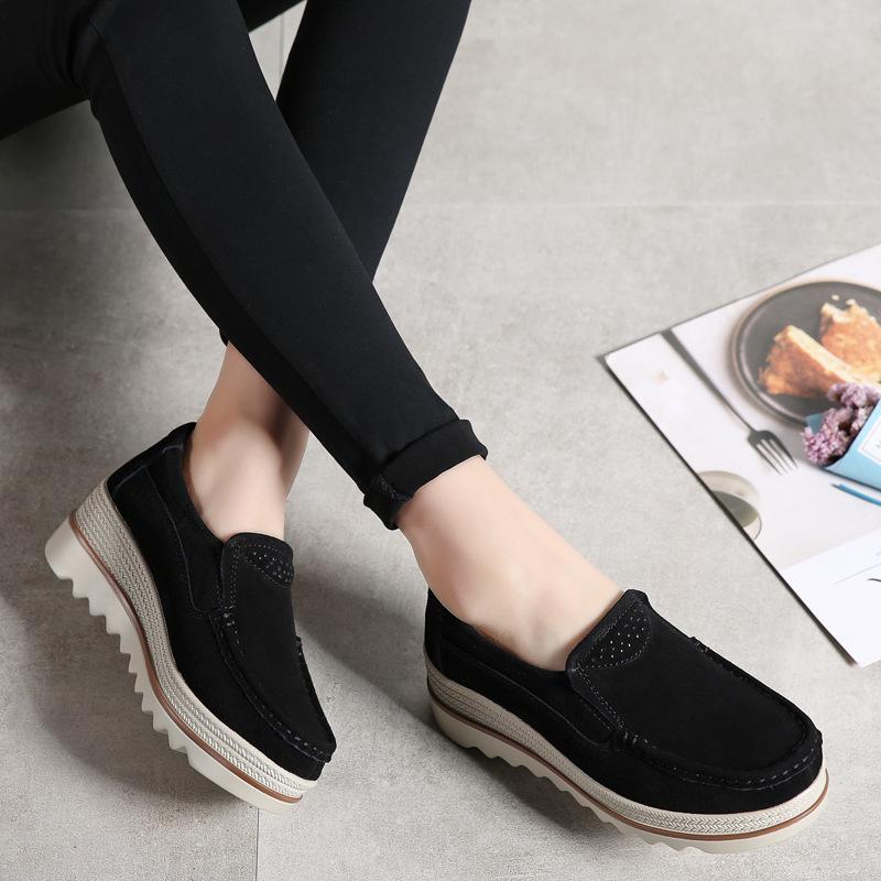 

2024 Весна и Осень Женские Кроссовки-качалки с одной педалью Ленивые двухслойные кожаные туфли на платформе Маффин Повседневные Туфли Мамочки Туфли Большие Размеры Одиночные Туфли 35 чёрный