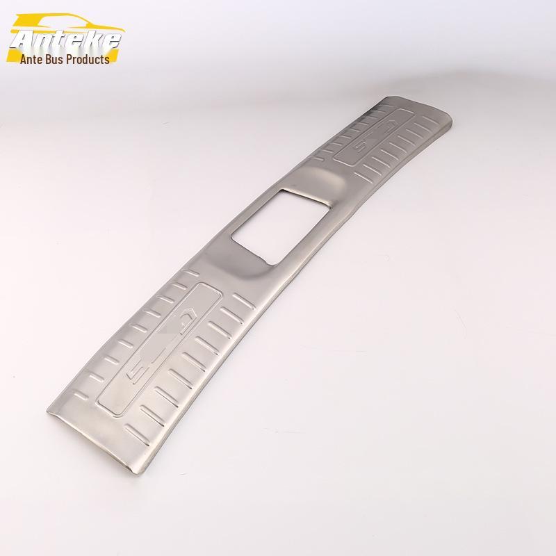 CS95 Rear Bumper Guard & Tailgate Trim Accessories