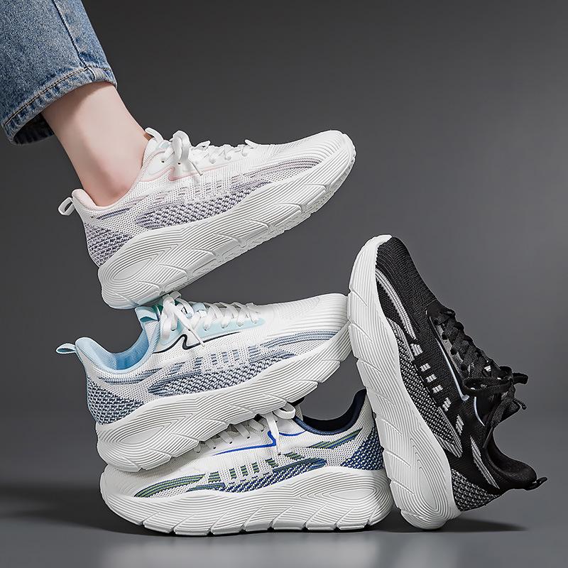 Fliegende gewebte Sportschuhe Damen Frühling neue Paare atmungsaktiv dicksohlige Laufschuhe Freizeit