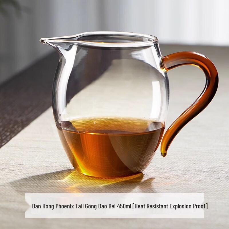 Premium Glass Gongfu Tea Pitcher with Integrated Strainer