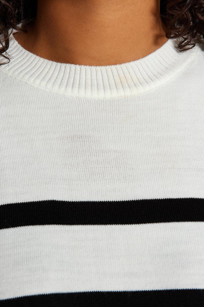 Women's Fashion New Plus Big Size Sweater Ecru Striped Crew Neck Knitwear Sweater