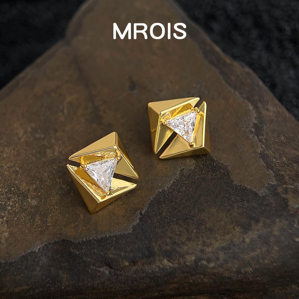 18K Gold Geometric Zircon Square Stud Earrings - High-End Fashion for Women