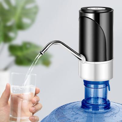 Pompa elettrica per acqua, erogatore USB ricaricabile, portatile, facile da usare, pompa per bottiglia d'acqua per casa, ufficio, campeggio