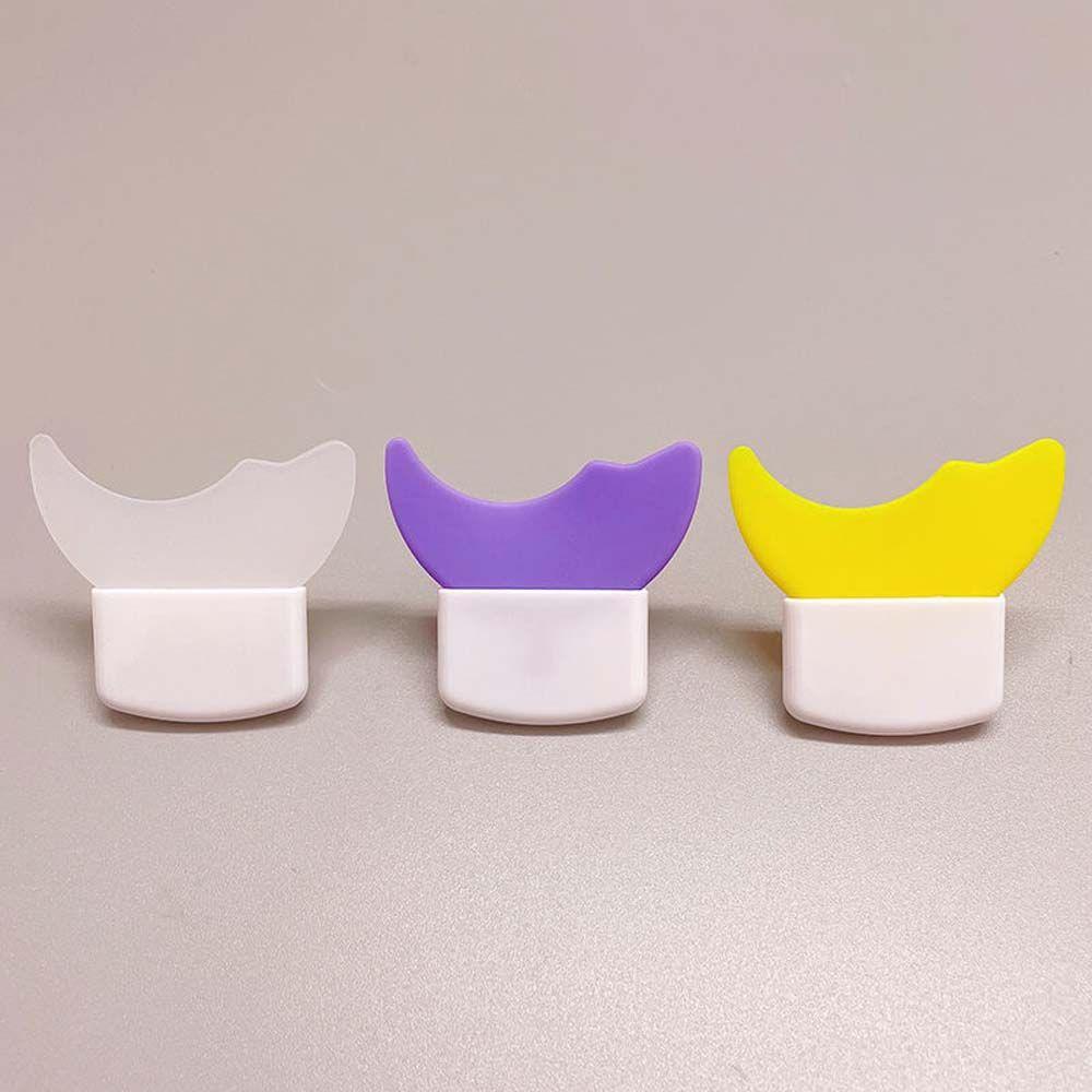 Beginner Makeup Aids Applicator Eyeshadow Shaper Pad Beauty Tool Mascara Baffle Eyeliner Template