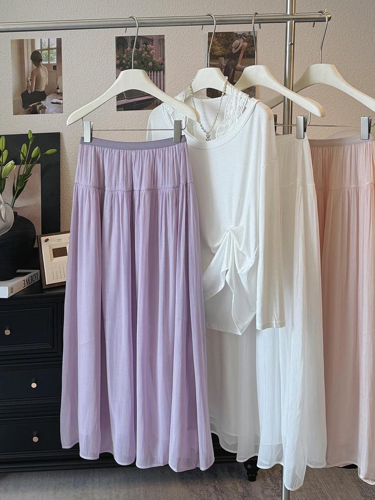 Jupe Demi-Jupe Fluide à Guirlandes Lumineuses pour Femmes - Douce, Longue jusqu'au Sol et Drapée avec un Design Assemblé.