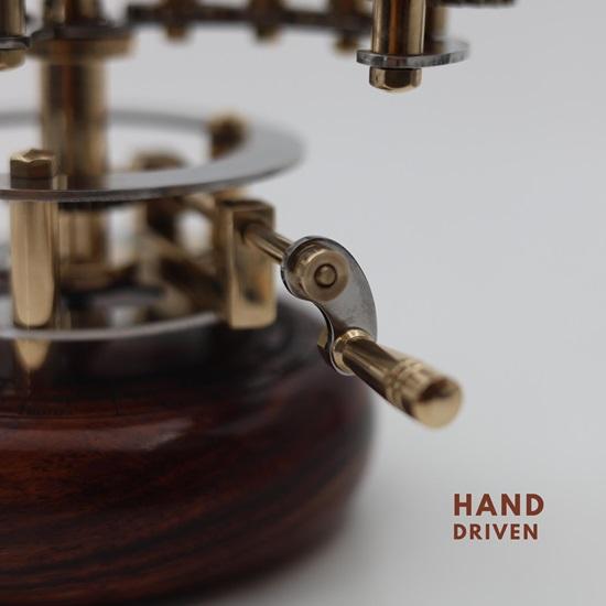 17.78 Cm Mini Orrery, A Premium Home Décor Artpeice, Solar System with Semi Precious Stone, Prefect Present Idea for Various Occasions