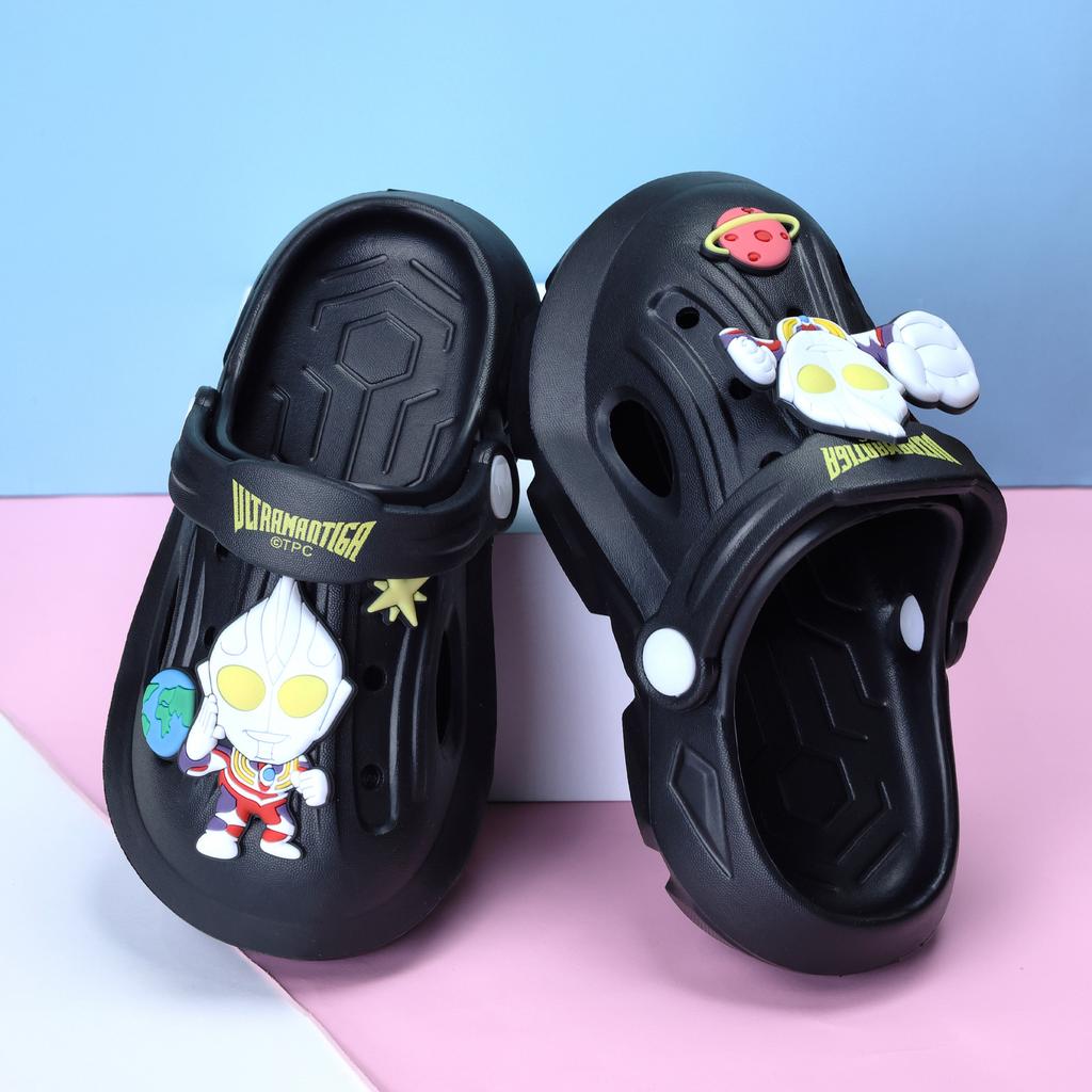 Ultraman Children's Hole Shoes Boys Slippers Boys Non-slip Sandals Outside Wearing Girls Sandals Older Children Beach Shoes Summer