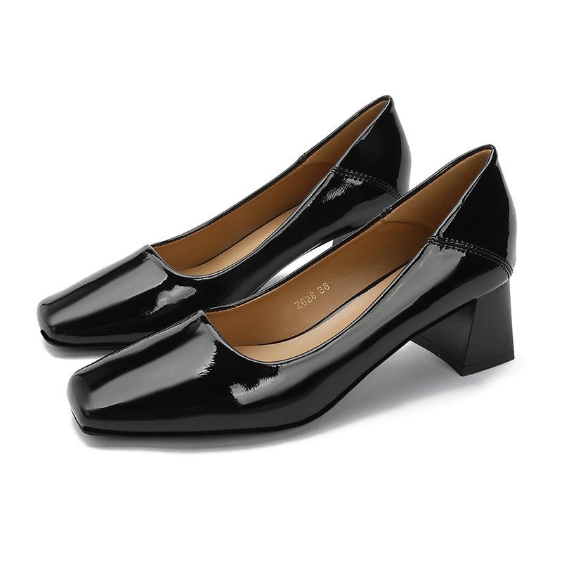 

Черные туфли на высоком каблуке, толстый каблук, не уставшая нога, темперамент, профессиональная рабочая обувь, 2025, новые лакированные туфли из квадратной кожи, одинарные туфли на среднем каблуке 34 чёрный