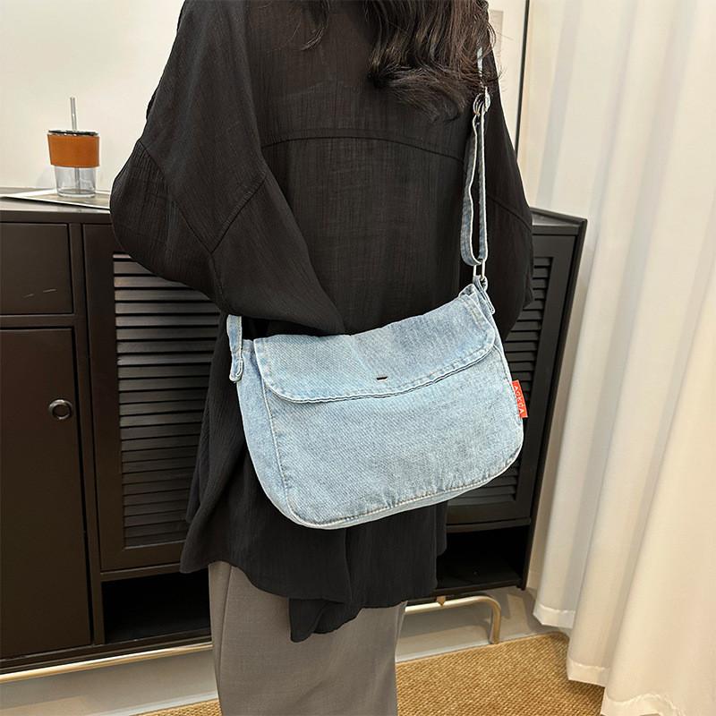 Stylish Large Capacity Canvas Tote Bag For Casual Vintage Commuting In Dark Blue And Light Blue