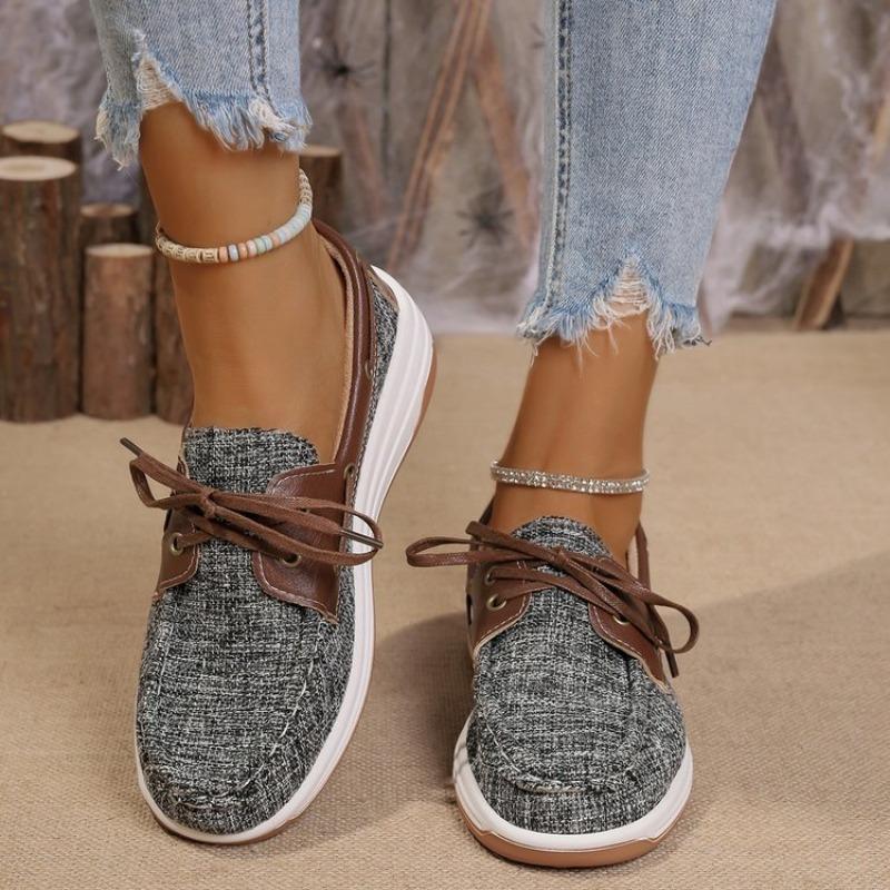 Single shoes women's autumn and winter European size 43 large size women's shoes new thick-soled one-pedal casual women's single shoes