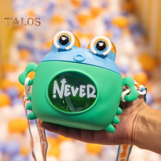 Dziecięca butelka na wodę Krab ze słomką i paskiem, kreskówkowy kubek do picia, dzbanek dla chłopców i dziewczynek, pojemność 600 ml, butelka na wodę do aktywności na świeżym powietrzu i do szkoły