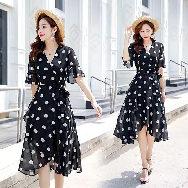 Dress Summer New Women's Clothing Korean Version Design Sense Niche Short-sleeved Polka Dot Skirt Polka Dot Little Red